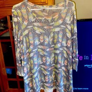 Avenue lightweight see through layer top